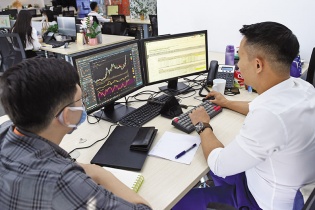 Bất thường chuyện giải chấp cổ phiếu quỹ tại VNECO