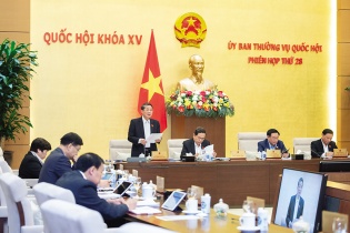 Tiếp tục phân bổ vốn, gỡ khó đầu tư công