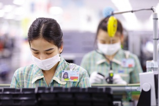 Rà lại ưu đãi để hút nhà đầu tư chiến lược