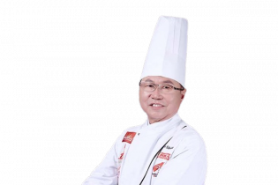 Doanh nhân Kao Siêu Lực, Tổng giám đốc ABC Bakery: Phấn đấu “mỗi năm lên một lớp”