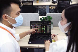 Chứng khoán Việt tăng tốc trên hành trình nâng hạng thị trường