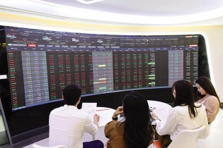 Sớm có thêm cơ chế thúc doanh nghiệp lớn lên sàn