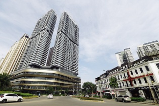 Tín dụng bất động sản vẫn chảy vào doanh nghiệp