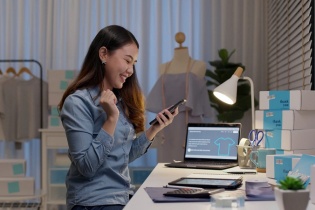 Chương trình lãi suất tốt, quà tặng "khủng" cho khách hàng cá nhân vay vốn từ Vietbank