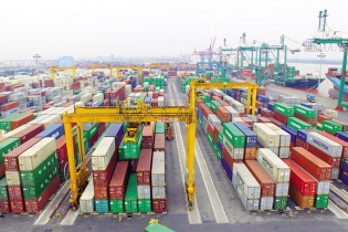Viconship thêm áp lực do nợ vay tăng cao