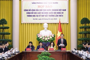 “Quyết định táo bạo” phục vụ tinh gọn bộ máy
