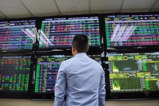Trái chiều bức tranh lợi nhuận công ty chứng khoán