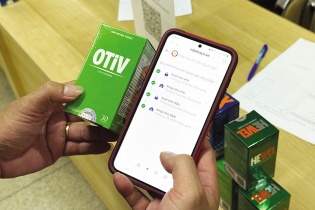 “Hộ chiếu số” cho hàng Việt ra biển lớn