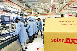 Vốn FDI vào TP.HCM “bùng nổ” sau sáp nhập  Vốn FDI vào TP.HCM “bùng nổ” sau sáp nhập