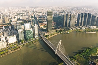 Doanh nhân Việt: Bản lĩnh dấn thân và hành trình vươn xa