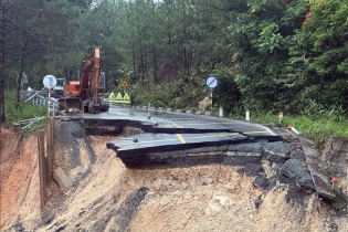 Thích ứng với biến đổi khí hậu