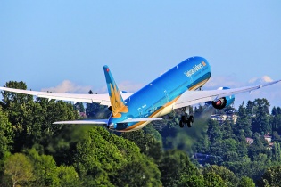 Vietnam Airlines bứt tốc