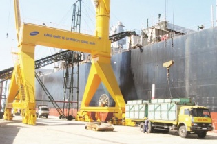 Chính phủ "cân đo" chi phí logistic đến 2030