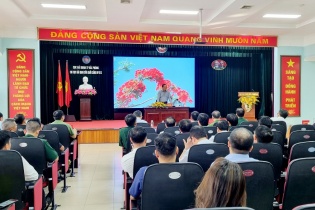 Phó thủ tướng Trần Lưu Quang làm việc với Ban chỉ đạo 389 Hải Phòng và Quảng Ninh