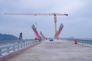 Cầu Bến Rừng đặt mục tiêu thông xe kỹ thuật dịp Kỷ niệm Ngày Giải phóng Hải Phòng 13/5