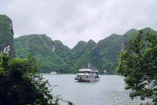 Quảng Ninh đặt thêm mục tiêu trong tăng trưởng du lịch