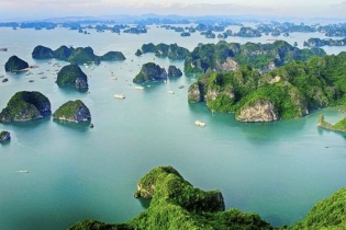 Quảng Ninh phục vụ đoàn 4.500 du khách Ấn Độ tham quan vịnh Hạ Long thế nào