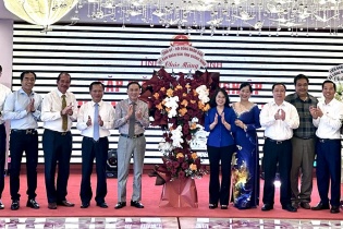 Quảng Ninh: Tạo mọi điều kiện thuận lợi cho doanh nghiệp là trách nhiệm của chính quyền