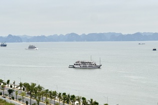 Quảng Ninh: Tăng cường bảo đảm an toàn đối với tàu du lịch hoạt động trên vịnh