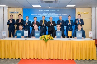 Sun Group hợp tác HAECO, Japan Airlines và Toyota Tsusho nghiên cứu tổ hợp bảo dưỡng tàu bay 360 triệu USD tại Vân Đồn