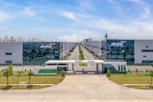 Quảng Ninh giữ nhịp tăng trưởng, IIP tăng 17,52%, FDI đạt trên 1,095 tỷ USD