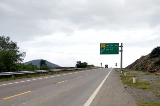 Cao tốc La Sơn - Túy Loan: Người dân sống tạm bợ vì chưa được tái định cư