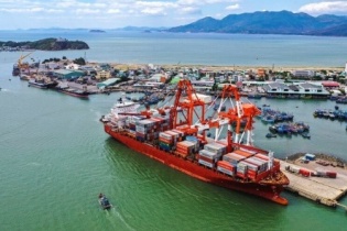 Nhấn chìm 3,8 triệu m3 khối vật chất xuống biển: Bình Định cảnh báo nguy cơ ô nhiễm