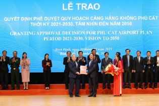 Trao quyết định quy hoạch cảng hàng không Phù Cát