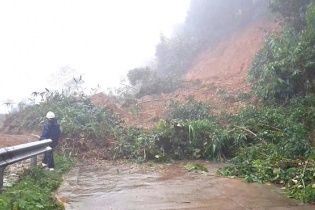 Quảng Ngãi kiến nghị hỗ trợ khắc phục thiệt hại nặng do mưa lũ, sạt lở