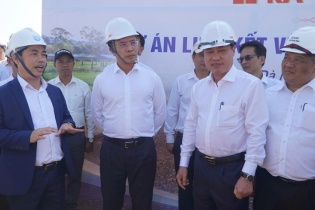 Chủ tịch Đà Nẵng: Không để tình trạng chần chừ, đến cuối năm mới tăng tốc các dự án