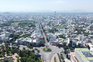 Chủ tịch Quảng Ngãi chỉ đạo tháo gỡ các điểm nghẽn, thúc đẩy tăng trưởng