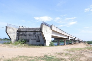 Quảng Ngãi gỡ vướng vật liệu, đẩy nhanh giải ngân đầu tư công phía Đông