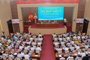 Quảng Ngãi thông qua nhiều nghị quyết quan trọng, tạo động lực phát triển kinh tế