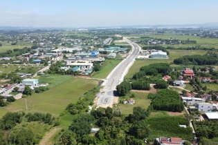 Quảng Ngãi tháo gỡ vướng mắc các dự án giao thông nghìn tỷ