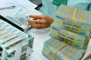 Giải ngân thấp, sức ép triển khai Chương trình Phục hồi rất lớn