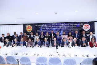 Ông Trương Gia Bình chia sẻ tại Davos về kỳ vọng đưa Việt Nam thành điểm đến ngành bán dẫn
