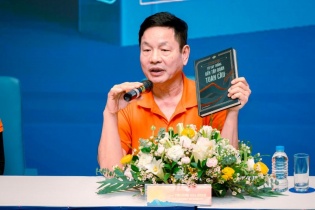 FPT ra mắt cuốn sách về hành trình “Từ tay trắng đến tập đoàn toàn cầu”