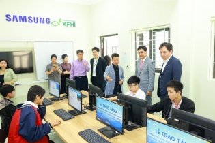 Samsung tặng phòng máy tính, thư viện và sân bóng cho Ngôi trường Hy vọng tại Lạng Sơn