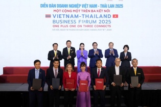 FPT bắt tay với hai “ông lớn” công nghệ Thái Lan, thúc đẩy chuyển đổi số ngành tài chính, bán lẻ