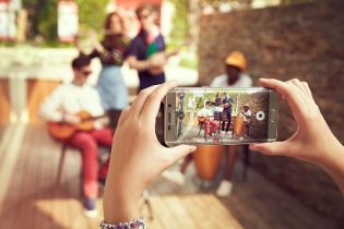Samsung Galaxy S6 Edge+ lên kệ với giá 19,99 triệu đồng