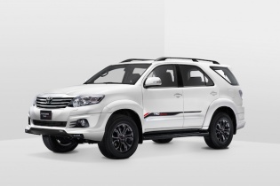 Fortuner TRD Sportive mới bán ra tại Việt Nam, giá từ 1,082 tỷ đồng