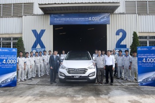 Hyundai Thành Công xuất xưởng chiếc SantaFe thứ 4.000 