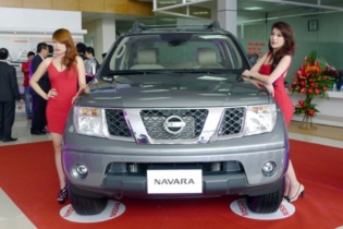 Nissan Việt Nam công bố giá bán mới 