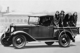 Ngắm các mẫu bán tải Chevrolet tròn trăm tuổi 
