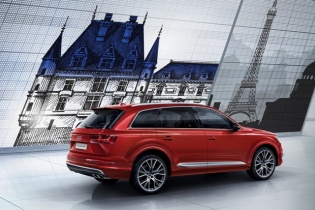 Khám phá nước Pháp miễn phí khi mua Audi Q7 