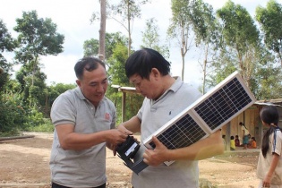 Điện mặt trời và nước sạch được cấp cho thôn Ea Rớt (Đắk Lắk)