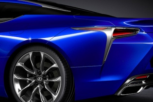 Lexus mất 15 năm nghiên cứu màu xanh cấu trúc của LC 500 