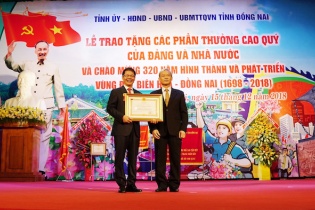 Tạo việc làm cho 60.000 lao động, ông Trần Bá Dương đón nhận Huân chương Lao động hạng Nhất 