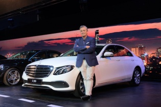 Tân Tổng giám đốc Mercedes-Benz Việt Nam nói lý do thị trường ô tô Việt Nam sẽ “bùng nổ” trong thời gian tới 