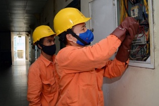 EVN đề nghị cấp đủ than cho sản xuất điện 